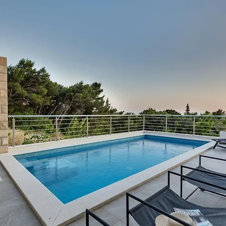 Villa La Perla Baška Voda
