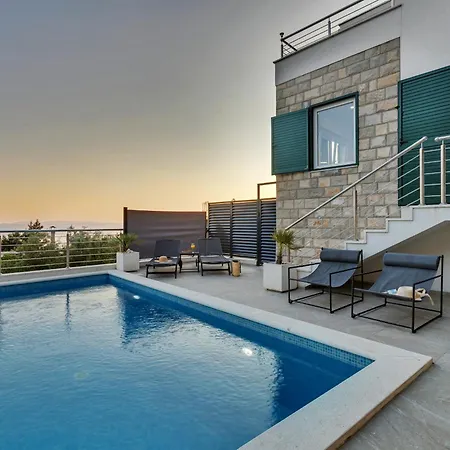 La Perla Villa Baška Voda