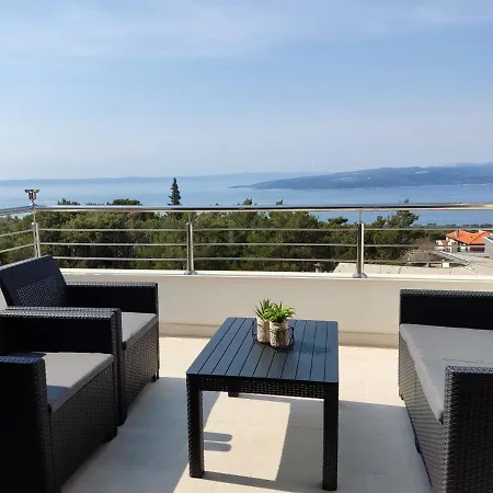 La Perla Baška Voda