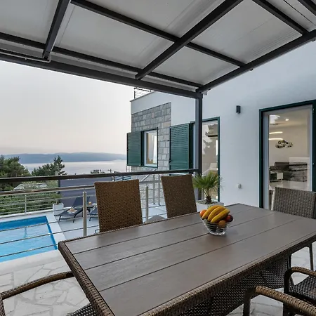 Villa La Perla Baška Voda