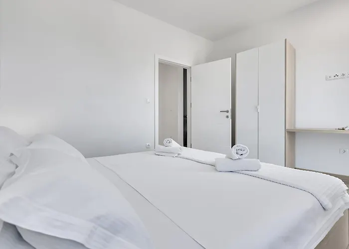 La Perla Villa Baška Voda