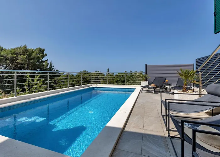 La Perla Villa Baška Voda